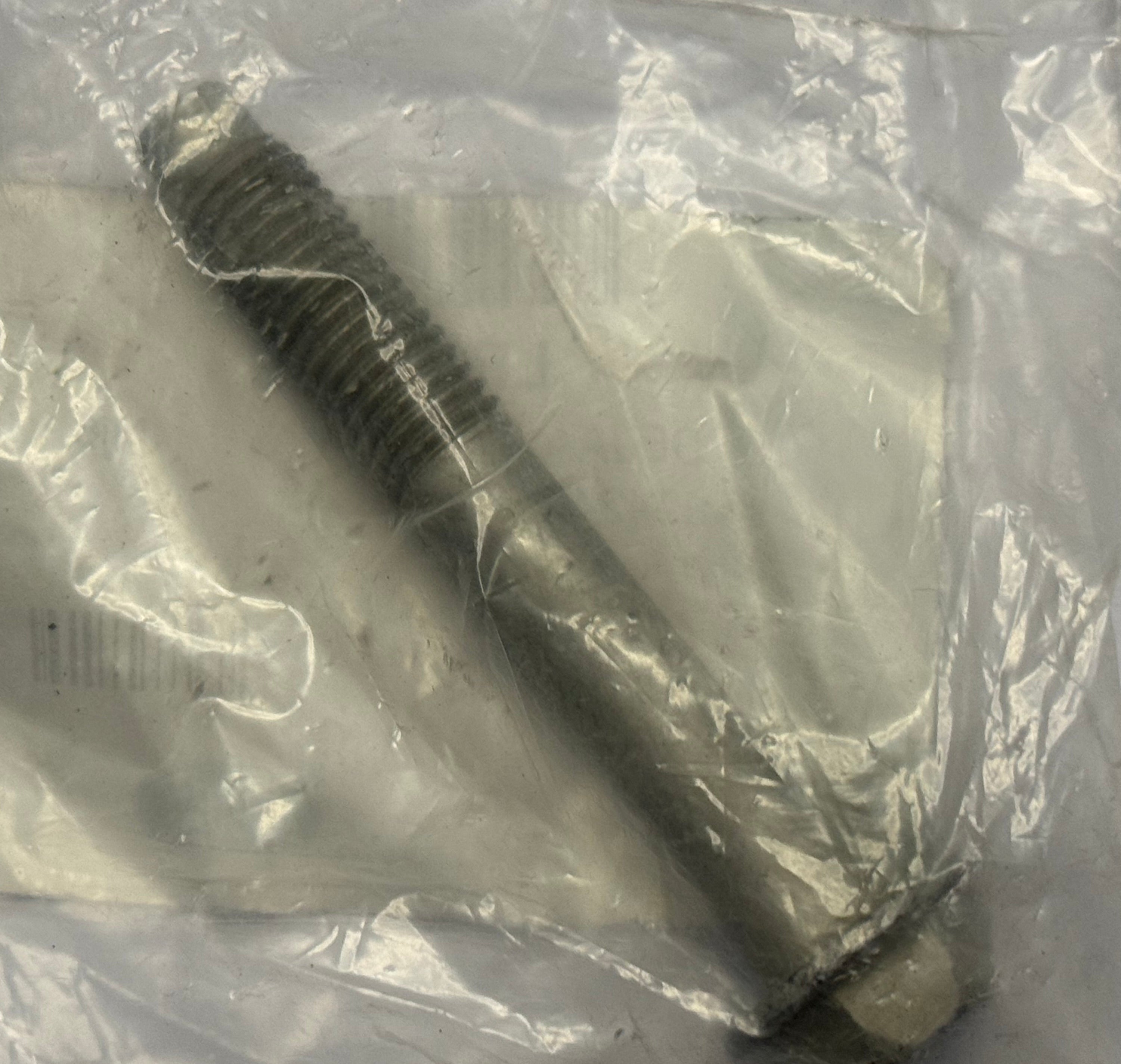 Land Rover, Range Rover ENGINE TRAY BOLT LR007778