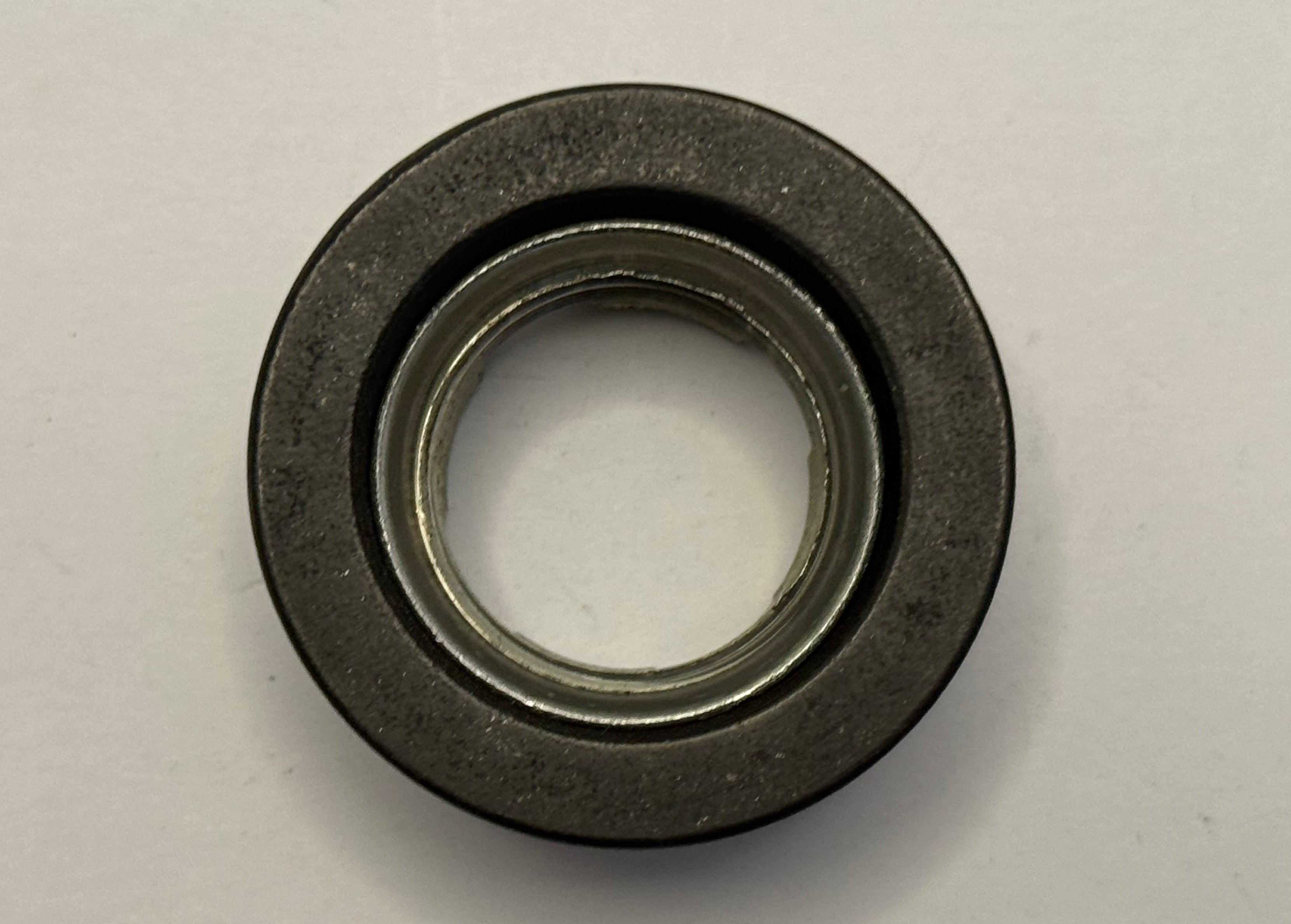 Land Rover, Range Rover HUB NUT LR024151